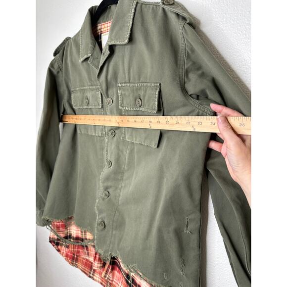 NWT Redemption Handmade Distressed Olive Military Shirt with Plaid Hem 44 / M - Picture 5 of 14